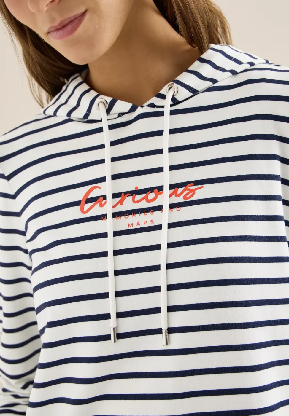 Gestreept shirt met capuchon