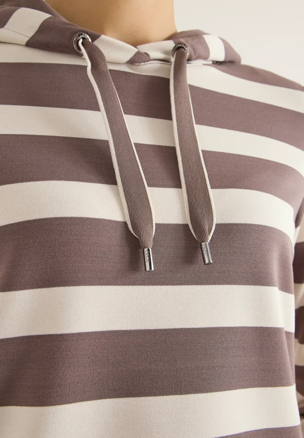 Gestreept shirt met capuchon