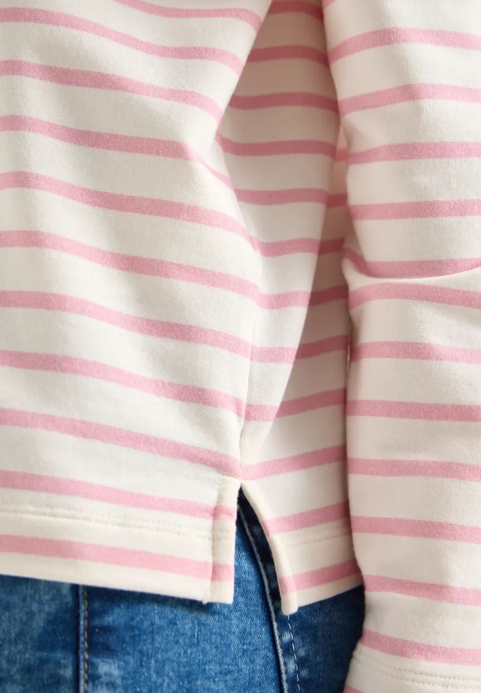Gestreept shirt met capuchon