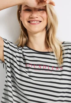 Gestreept shirt met tekst