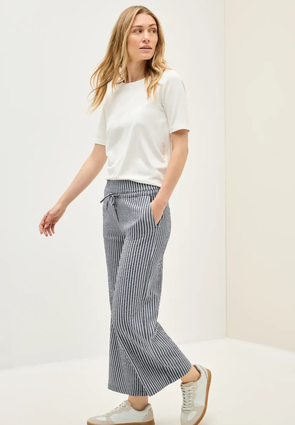 Gestreepte seersucker broek