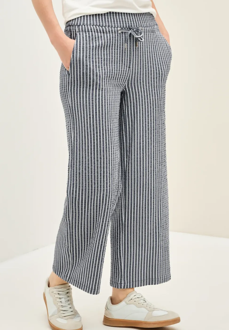 Gestreepte seersucker broek