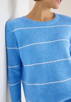 Gestreepte trui met structuur