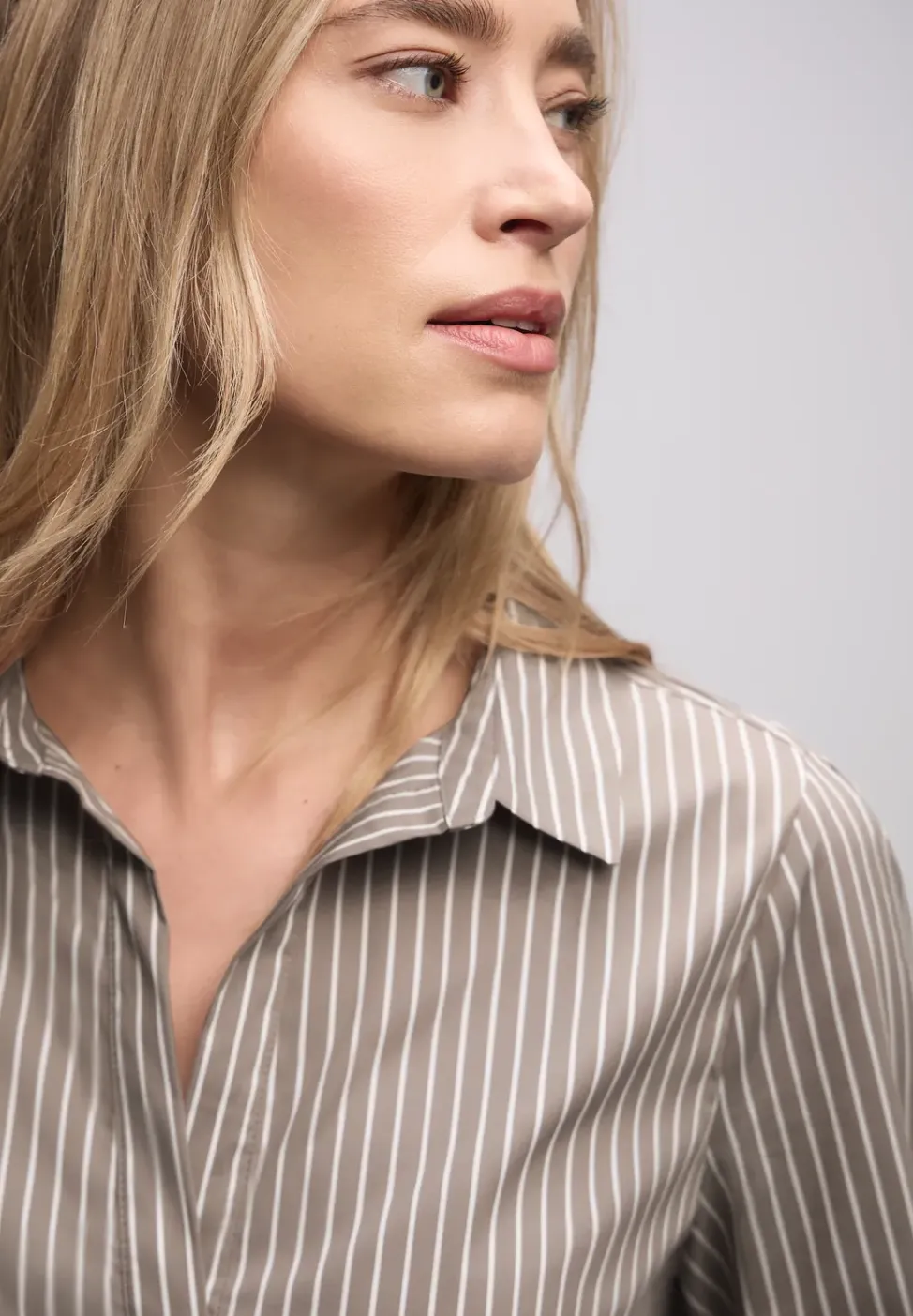 Gestreepte zakelijke blouse