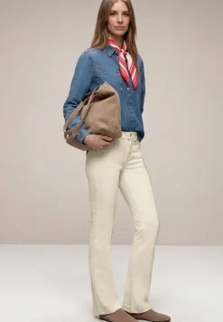 High Waist Bootcut jeans in Slim Fit