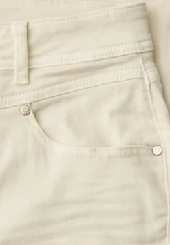 High Waist Bootcut jeans in Slim Fit