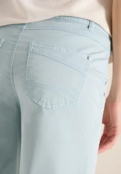 High Waist broek met uitlopende pijpen in Loose Fit