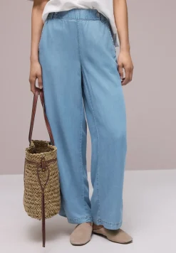 High Waist broek met Wide Legs en knoopdetails