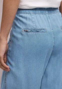 High Waist broek met Wide Legs en knoopdetails