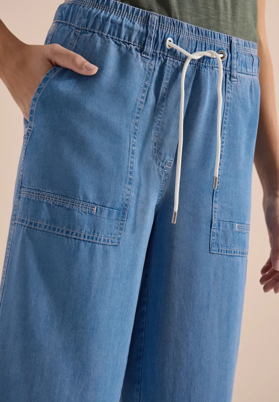 High Waist broek met wijde pijpen in Loose Fit