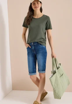 High Waist denim shorts met slanke pijpen in Slim Fit