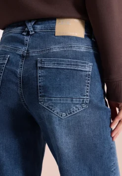 High Waist jeans met wijde pijpen in Slim Fit