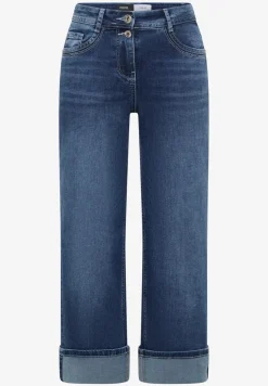 High Waist jeans met wijde pijpen in Slim Fit
