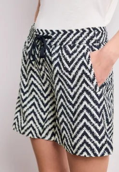 High Waist shorts in Loose Fit met print