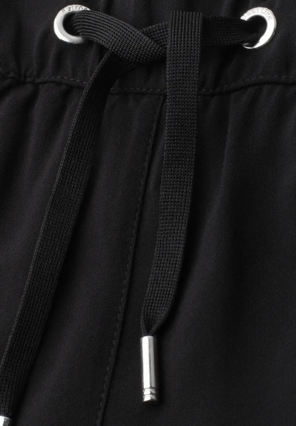 High Waist shorts met paperbag tailleband
