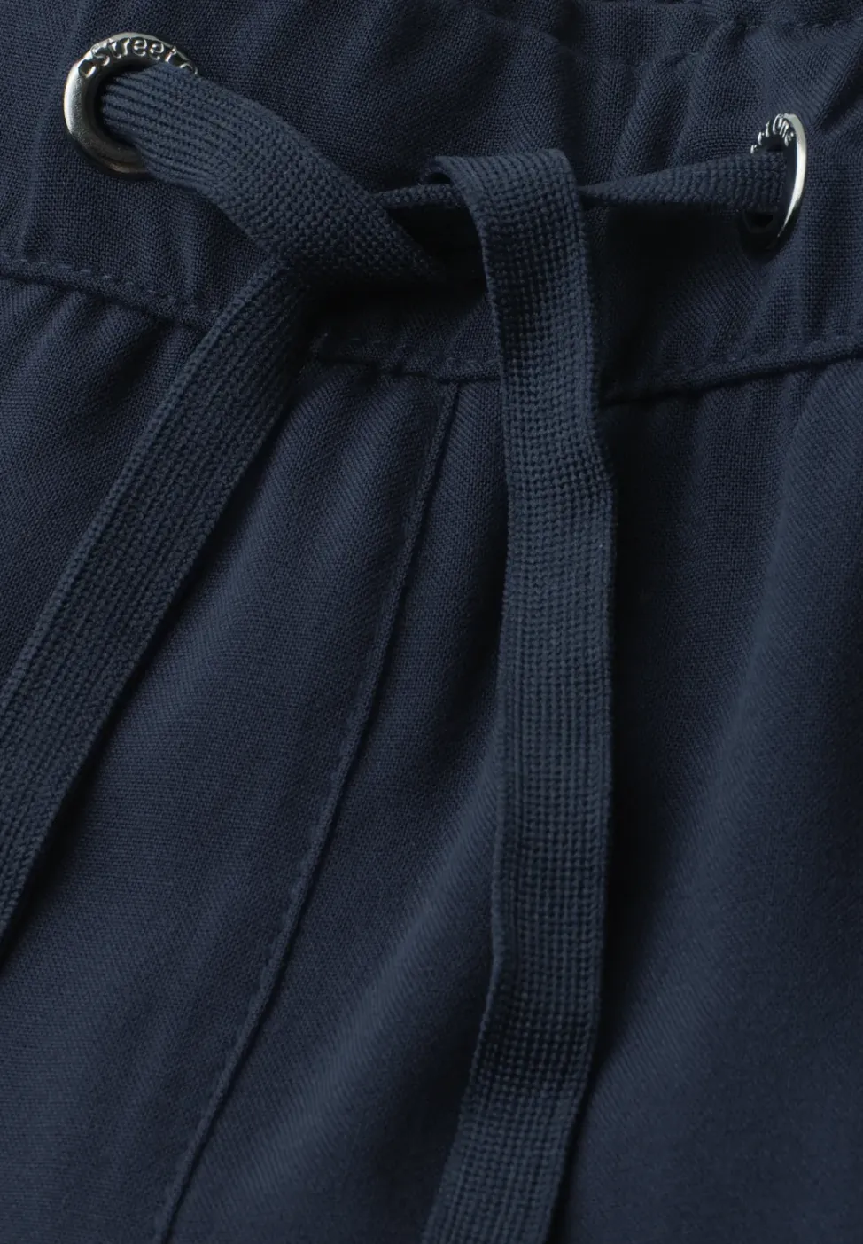 High Waist shorts met paperbag tailleband