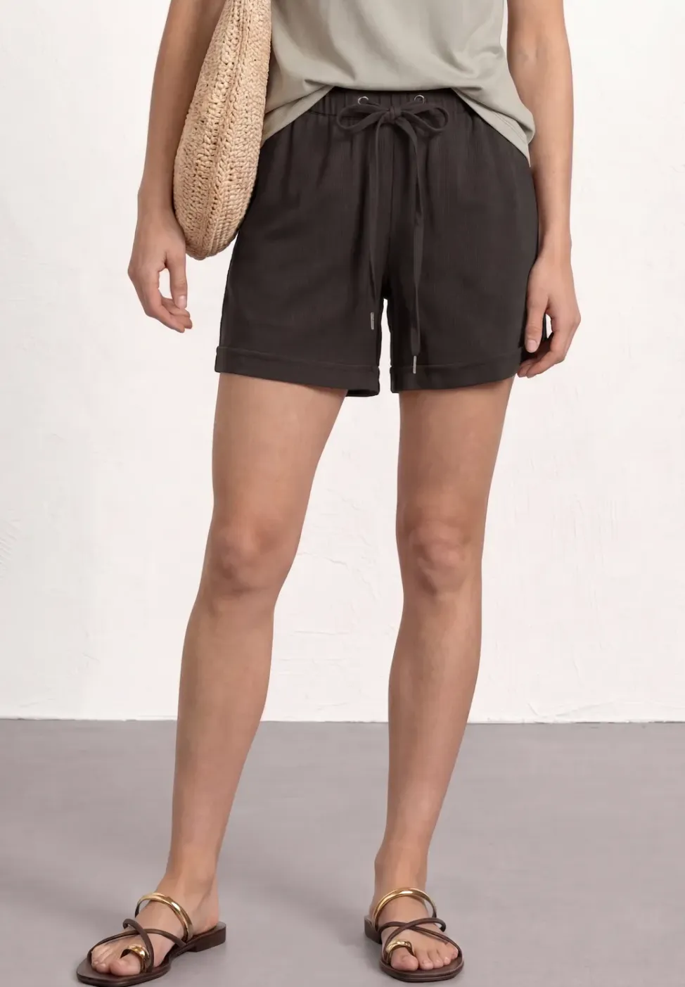 High Waist shorts met paperbag tailleband