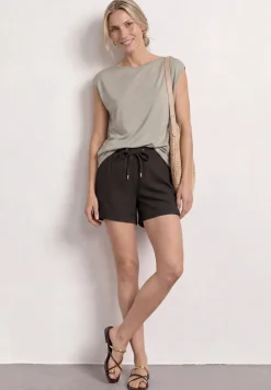 High Waist shorts met paperbag tailleband