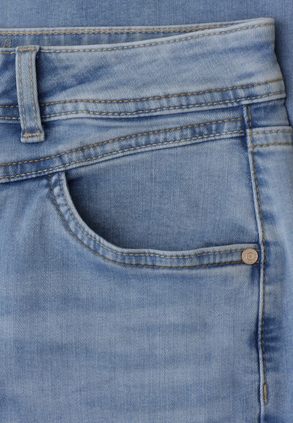High Waist Wide Legs jeans in Loose Fit