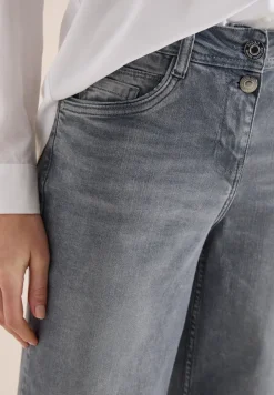 High Waist Wide Legs jeans in Loose Fit