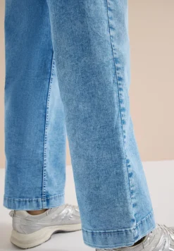 High Waist Wide Legs jeans in Loose Fit