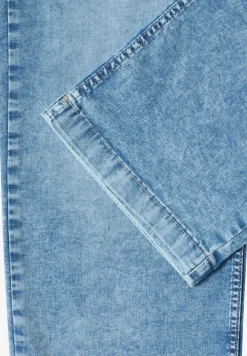 High Waist Wide Legs jeans in Loose Fit
