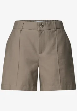 High Waist Bermuda in casual pasvorm