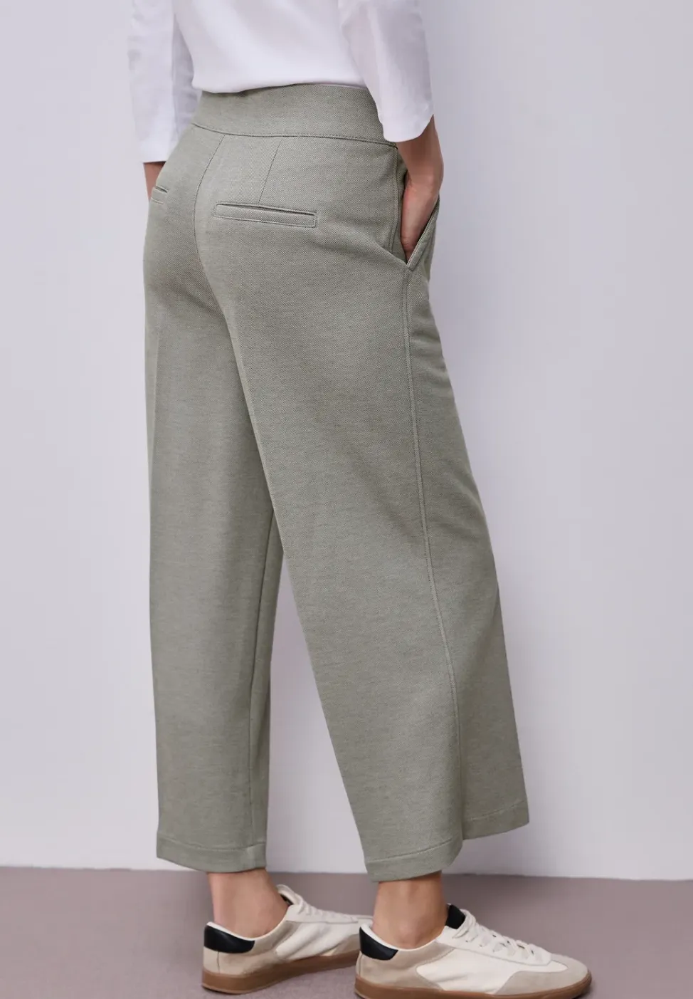 High Waist broek met wijde pijpen in casual pasvorm