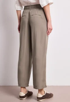 High Waist broek met wijde pijpen in Loose Fit