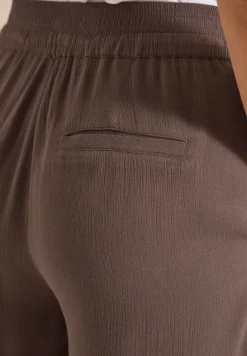 High Waist shorts met Wide Legs en structuur