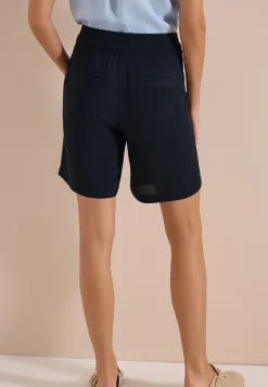 High Waist shorts met Wide Legs en structuur