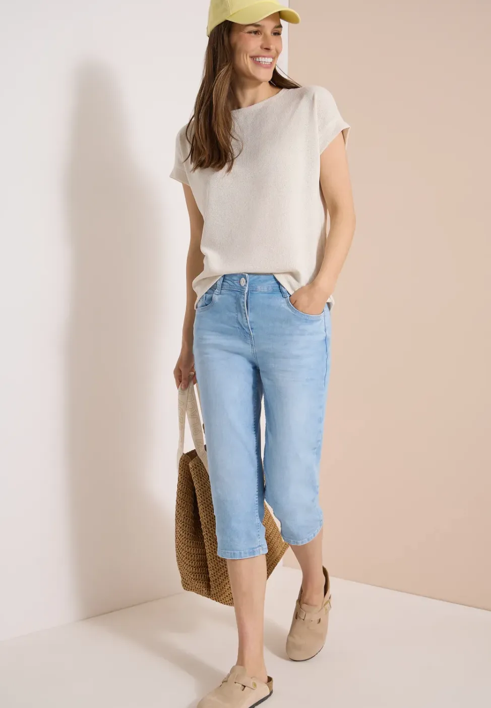 High Waist Slim Legs jeans in Slim Fit
