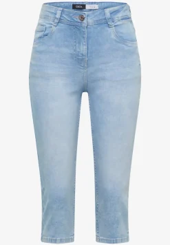 High Waist Slim Legs jeans in Slim Fit