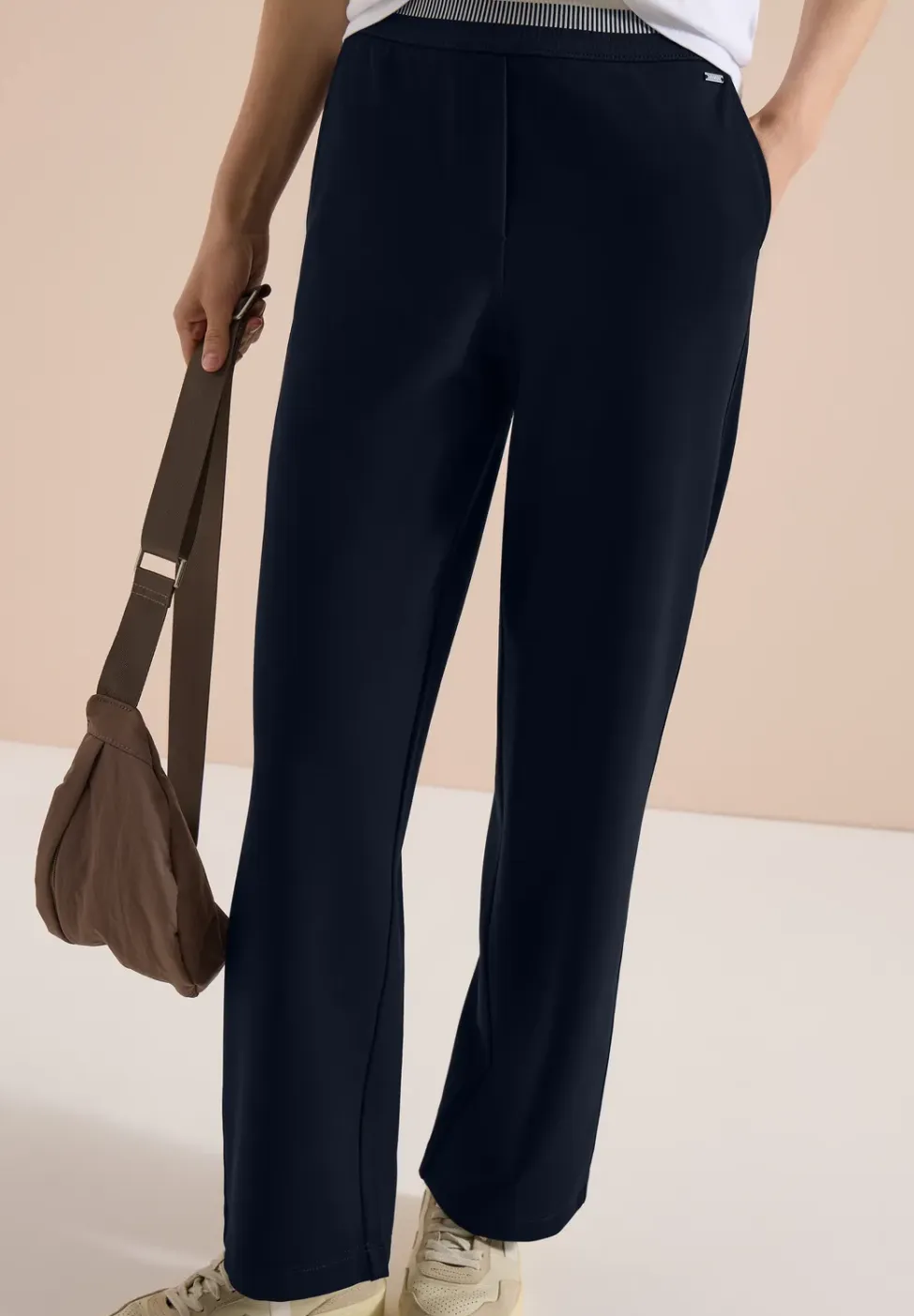High Waist straight legs broek in Loose Fit