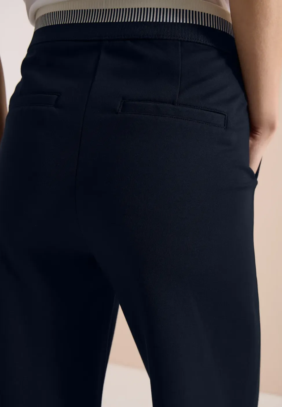 High Waist straight legs broek in Loose Fit
