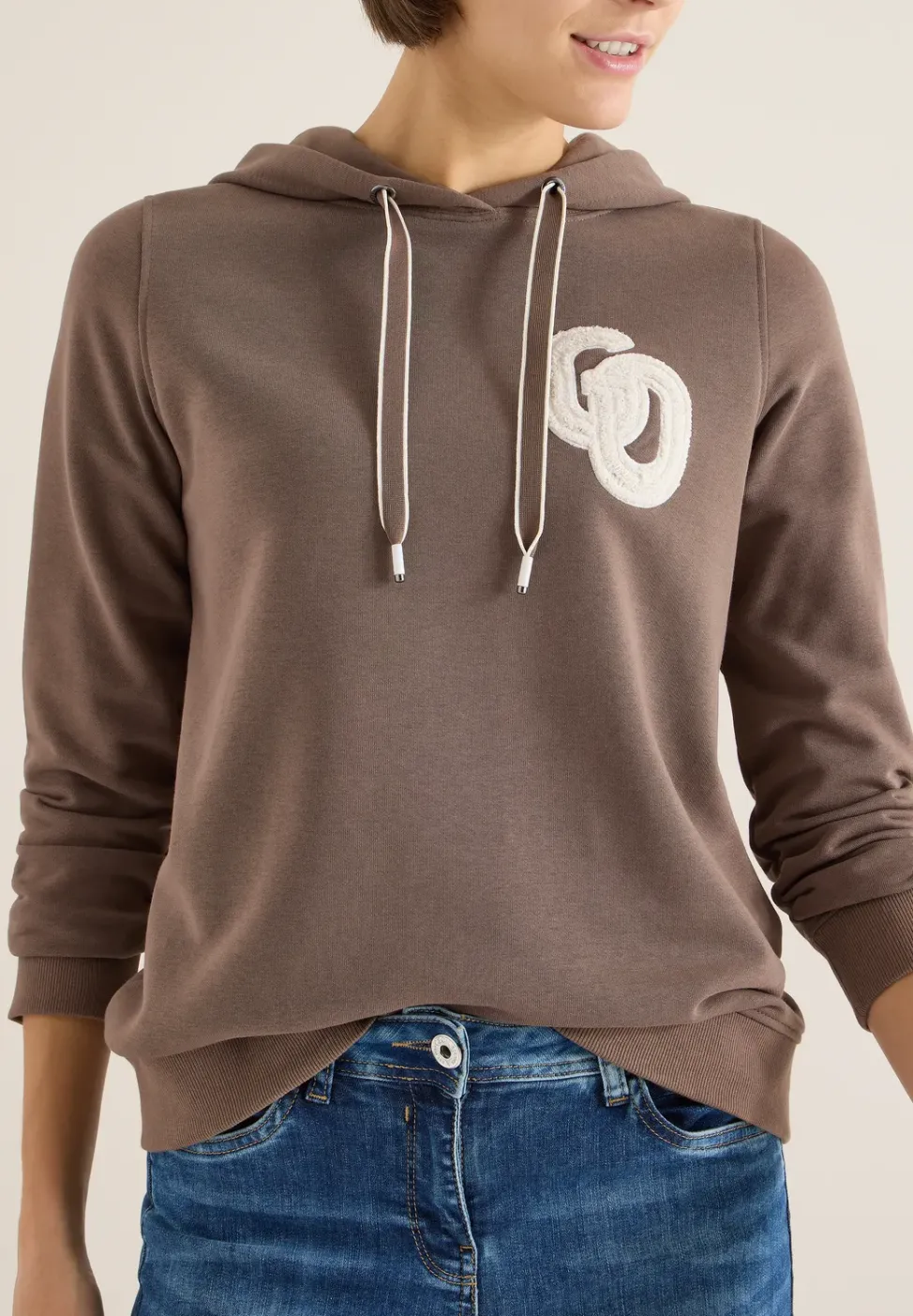 Hoodie met borduursel