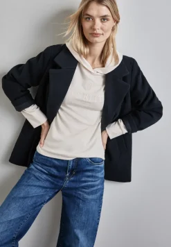 Hoodie met borduursel