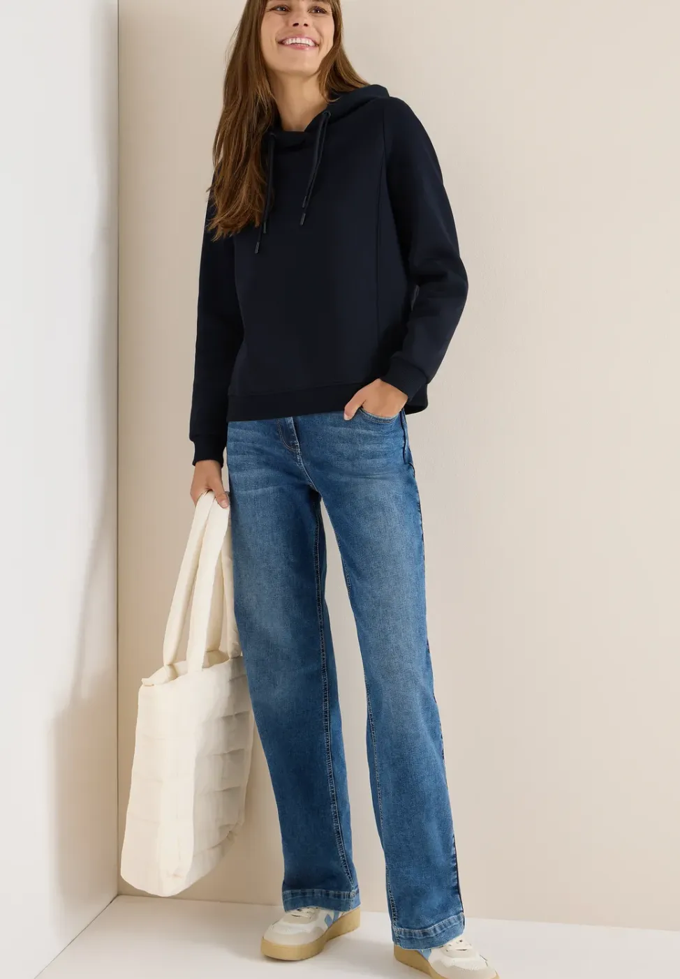 Hoodie met borduursel