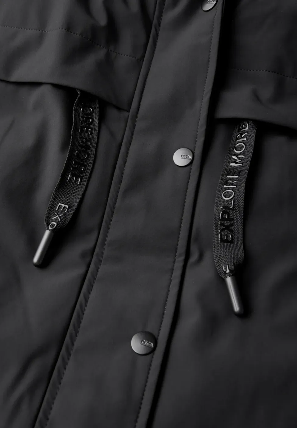 2-in-1 trenchcoat