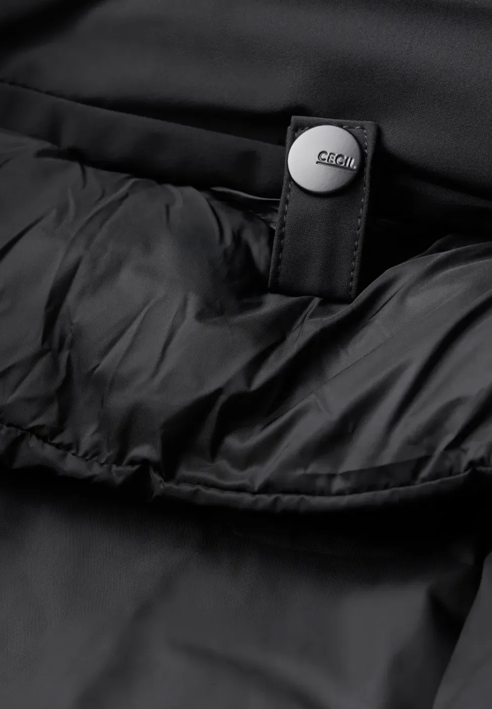 2-in-1 trenchcoat