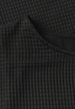 2-in-1 mesh Shirt