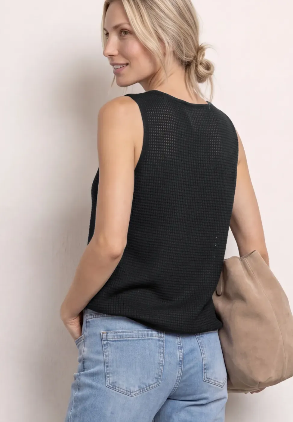 2-in-1 top van mesh met boothals