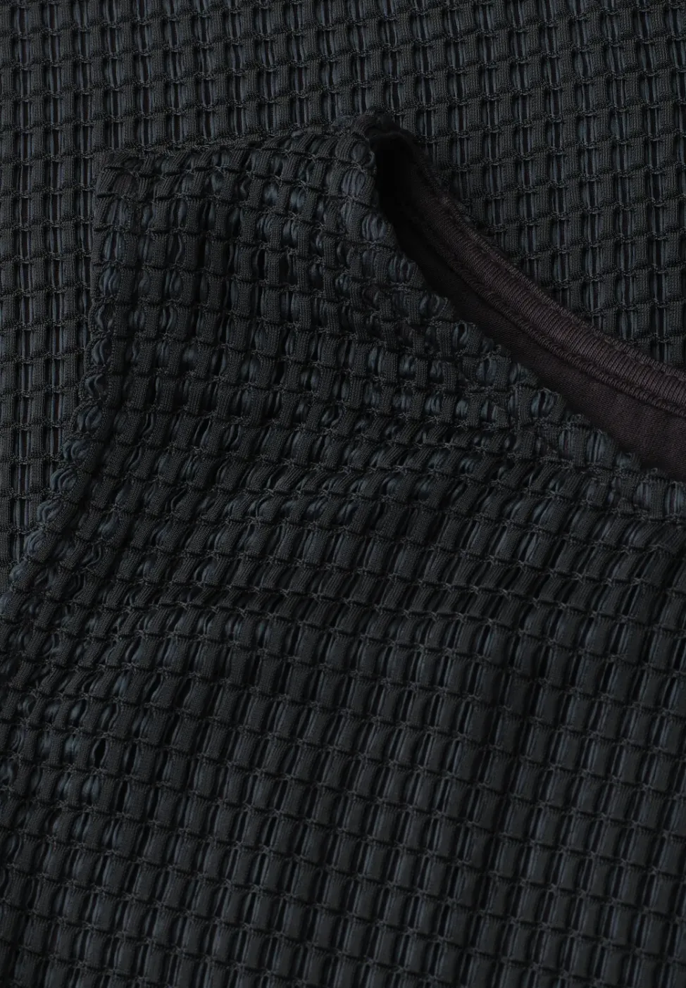 2-in-1 top van mesh met boothals