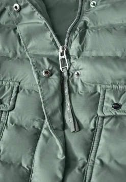 Jacke mit abnehmbarer Kapuze
