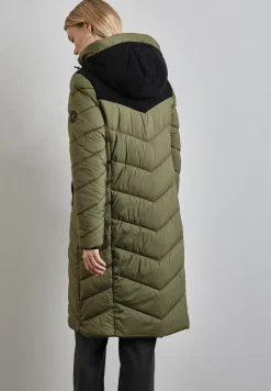 Jas met structuurmix