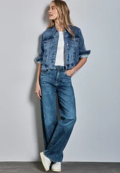 Jasje in jeanslook