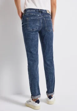 Jeans met destroyed details