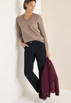 Jeans met edelstenen