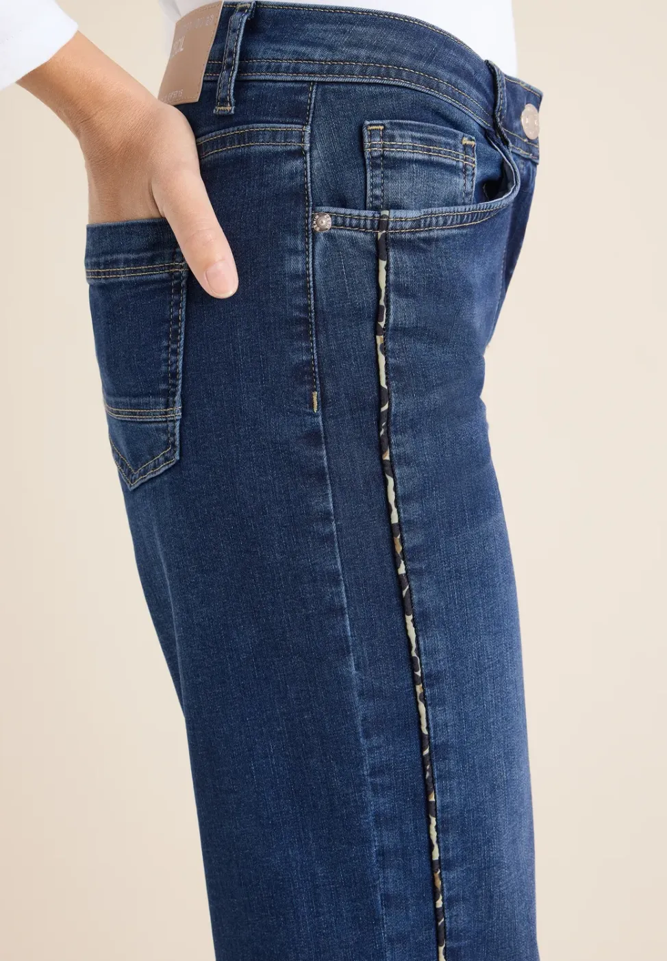 Jeans met gallonstrepen