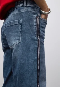 Jeans met gallonstrepen